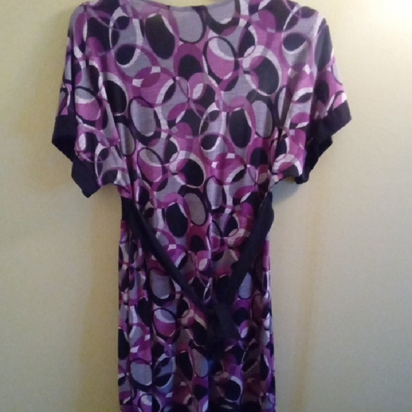 Womans XL Heart Soul Purple V-Neck Flutter Sleeve Knee Length Dress Tied Back - Picture 4 of 5